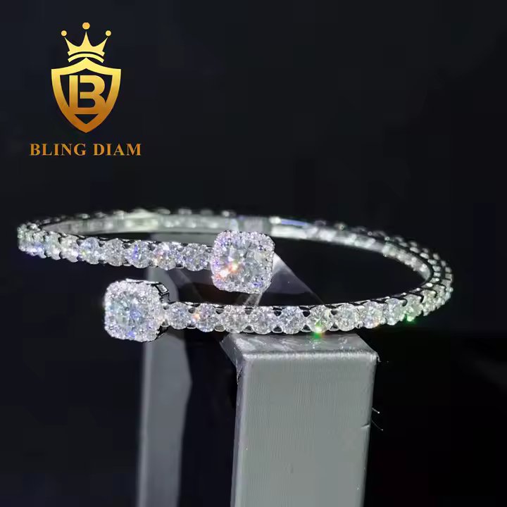 Cuban Link Bangle