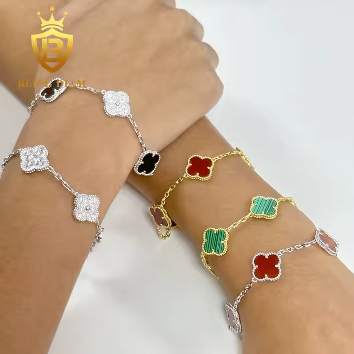 Clover Moissanite Bracelet