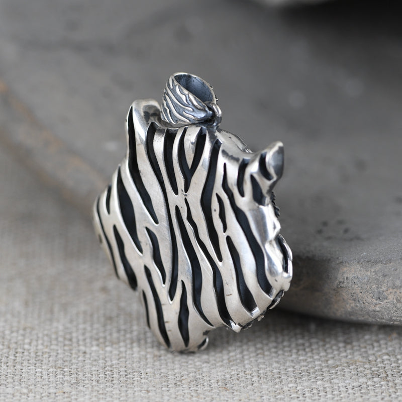 Rock Lion Head Necklace