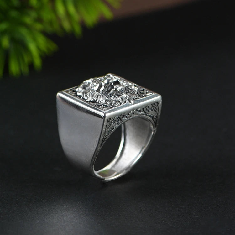 Silver Lion Ring