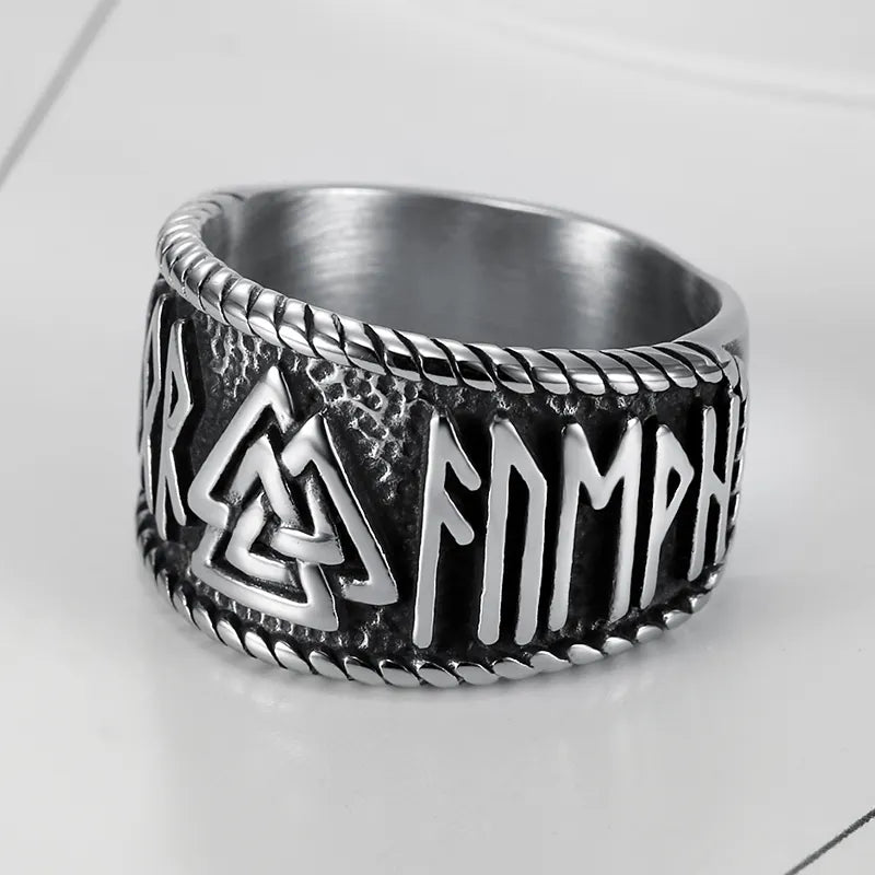 Odin Valknut Ring