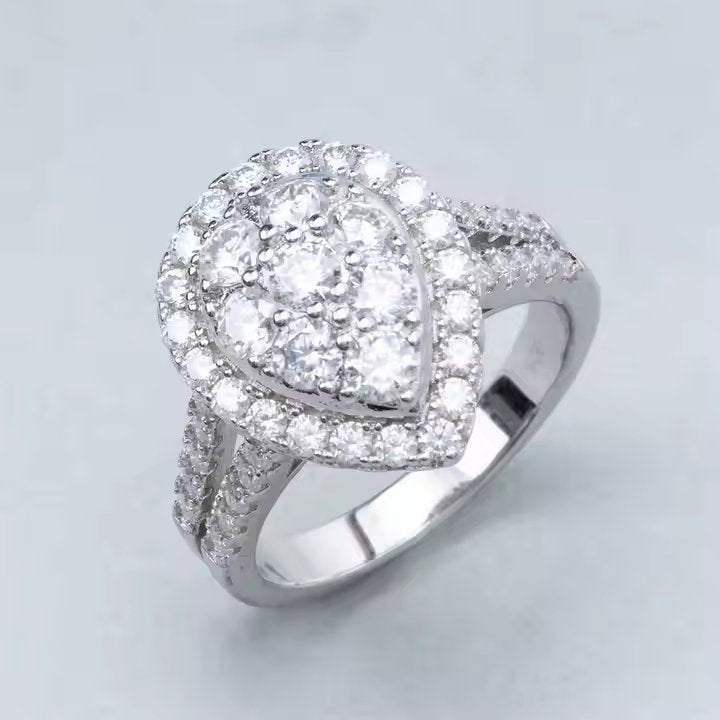 Vvs Moissanite Ring