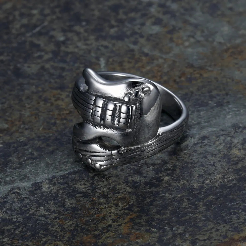 Guitar Ring