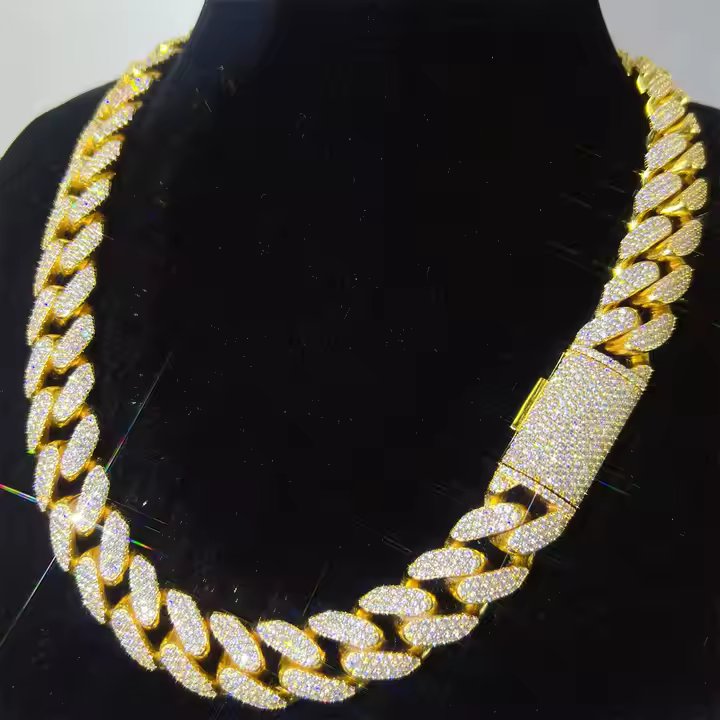 Golden Opulence Necklace