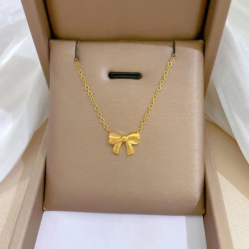 Bow Pendant Necklace