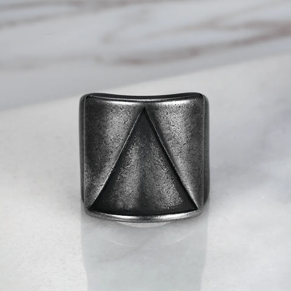 Turkish Triangle Ring