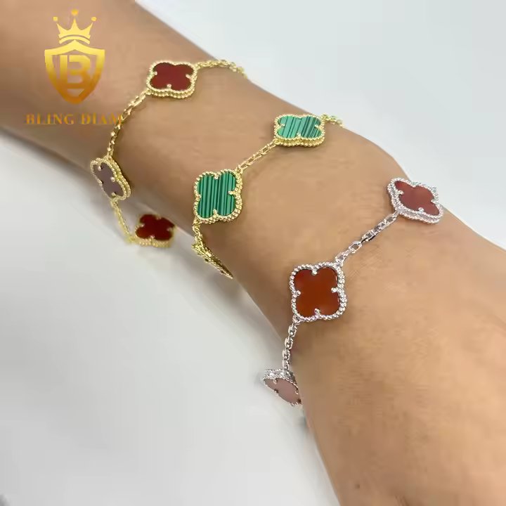 Clover Moissanite Bracelet