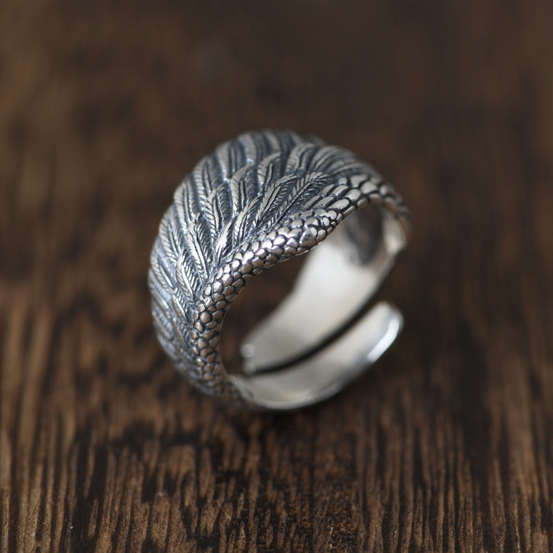 Rock wings Feather Adjustable ring
