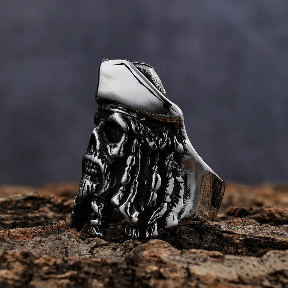 Pirate captain skull ring