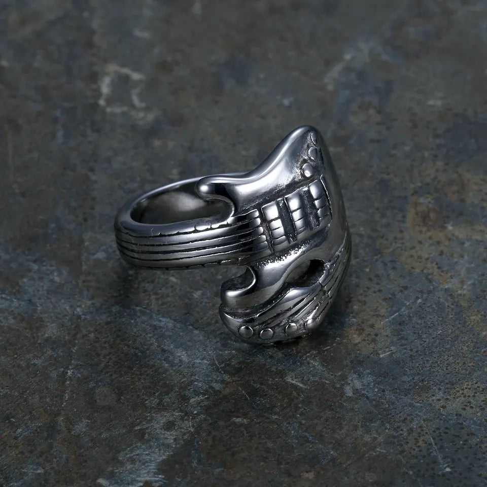 Guitar Ring