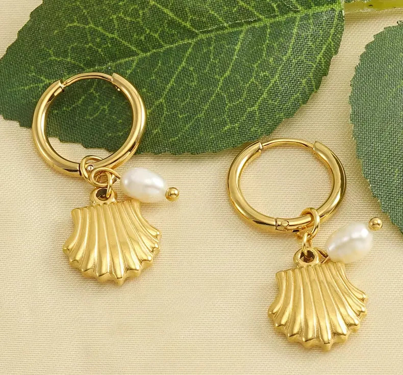 Gold Shell Earrings