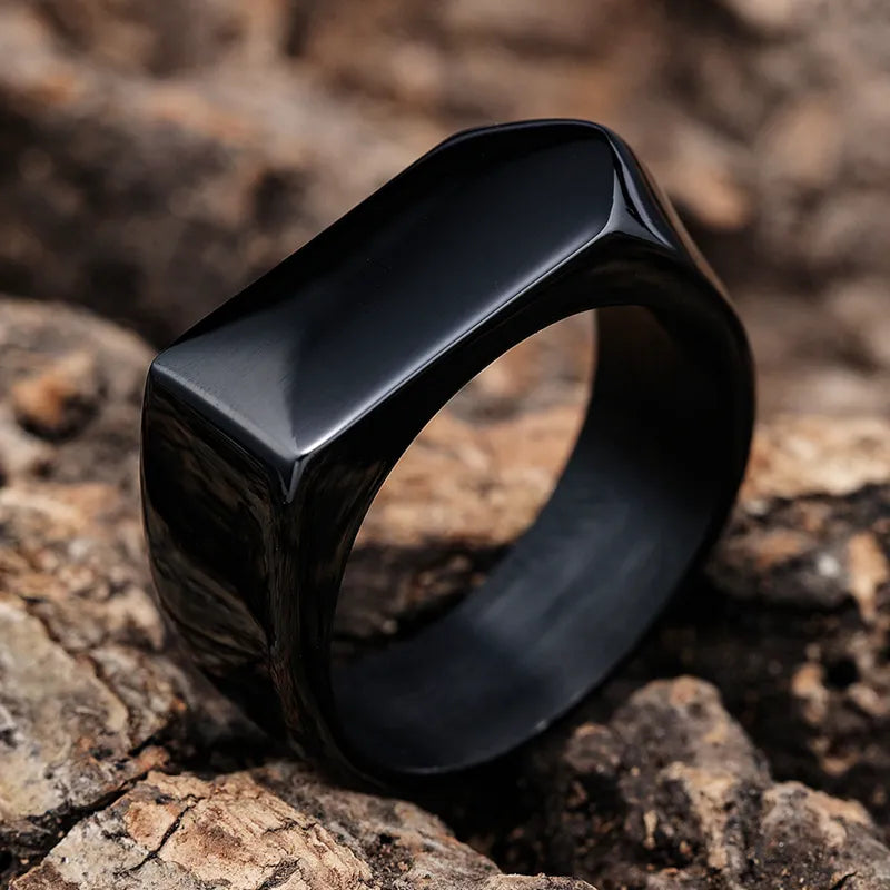 Minimalistic Ring