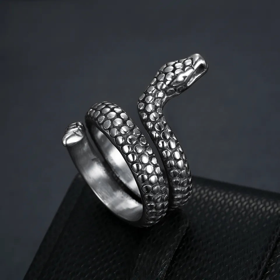 Rattle Snake Ring