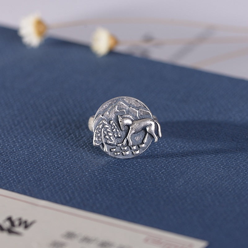 Horse Style Ring