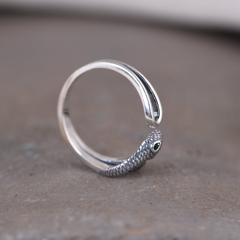 Snake Mouth Cluster Ring