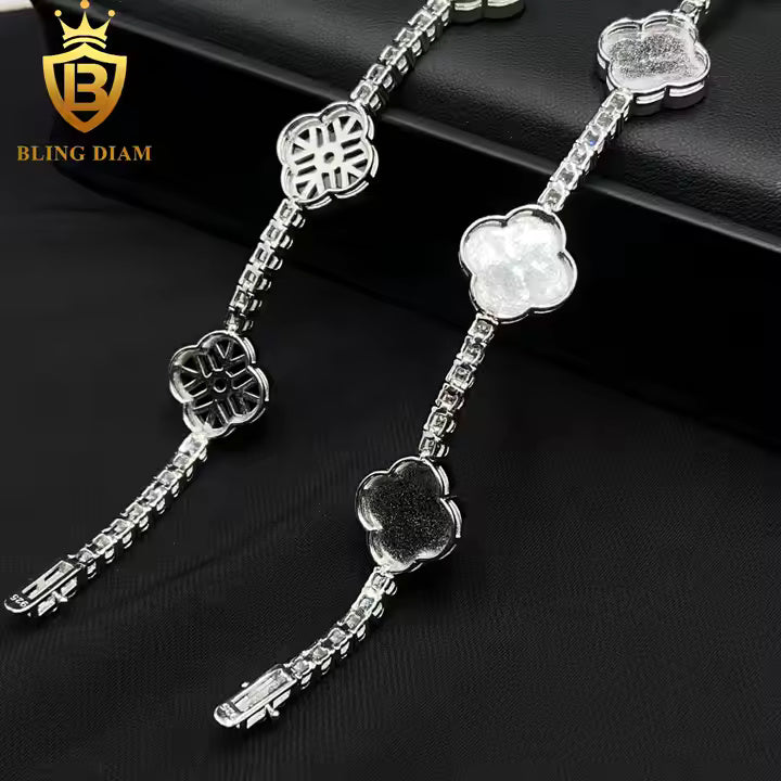 Moissanite Clover Necklace