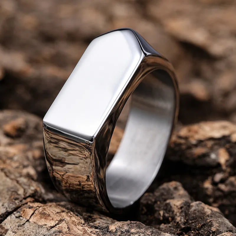 Minimalistic Ring