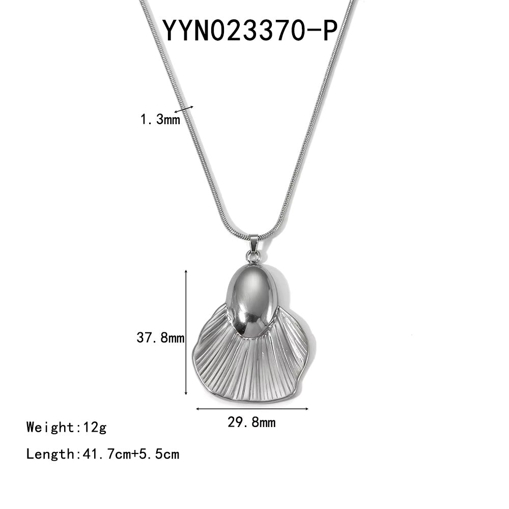 Tidal Necklaces