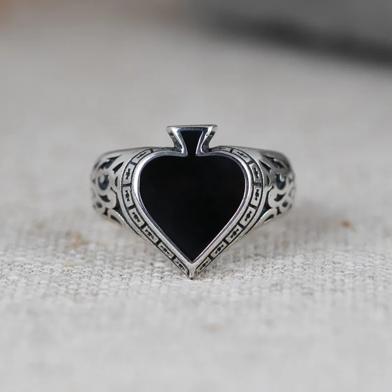 Retro Spade Ring