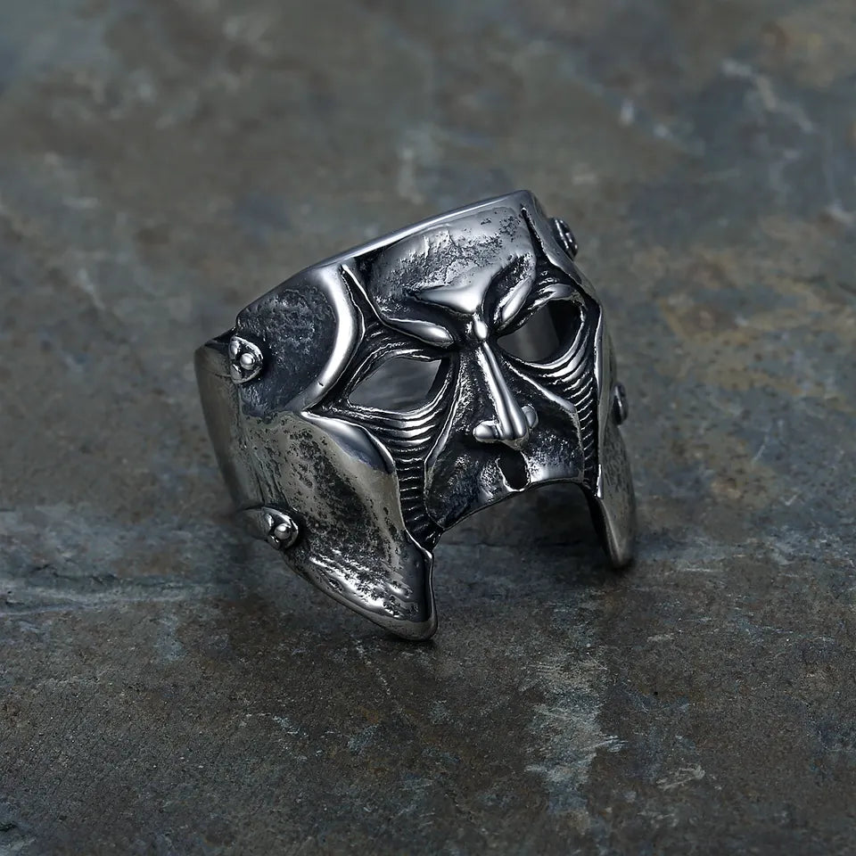 Great warrior helmet rings
