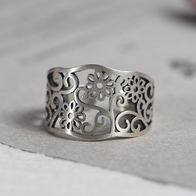 Silver Floral Design Ring