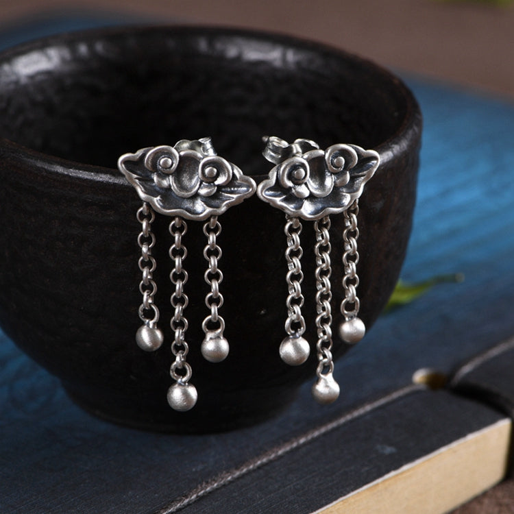 Flower Shape Chain Tassel Earrings