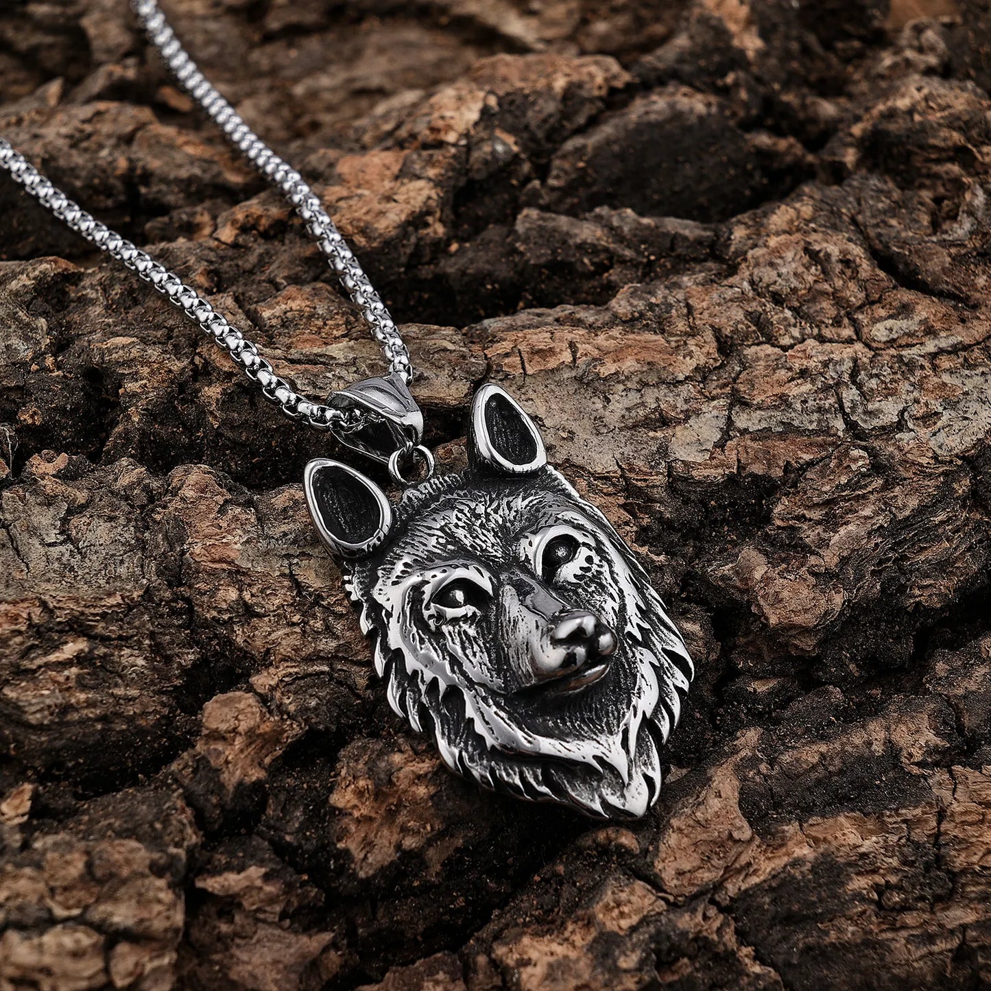 Nordic Wolf Pendant