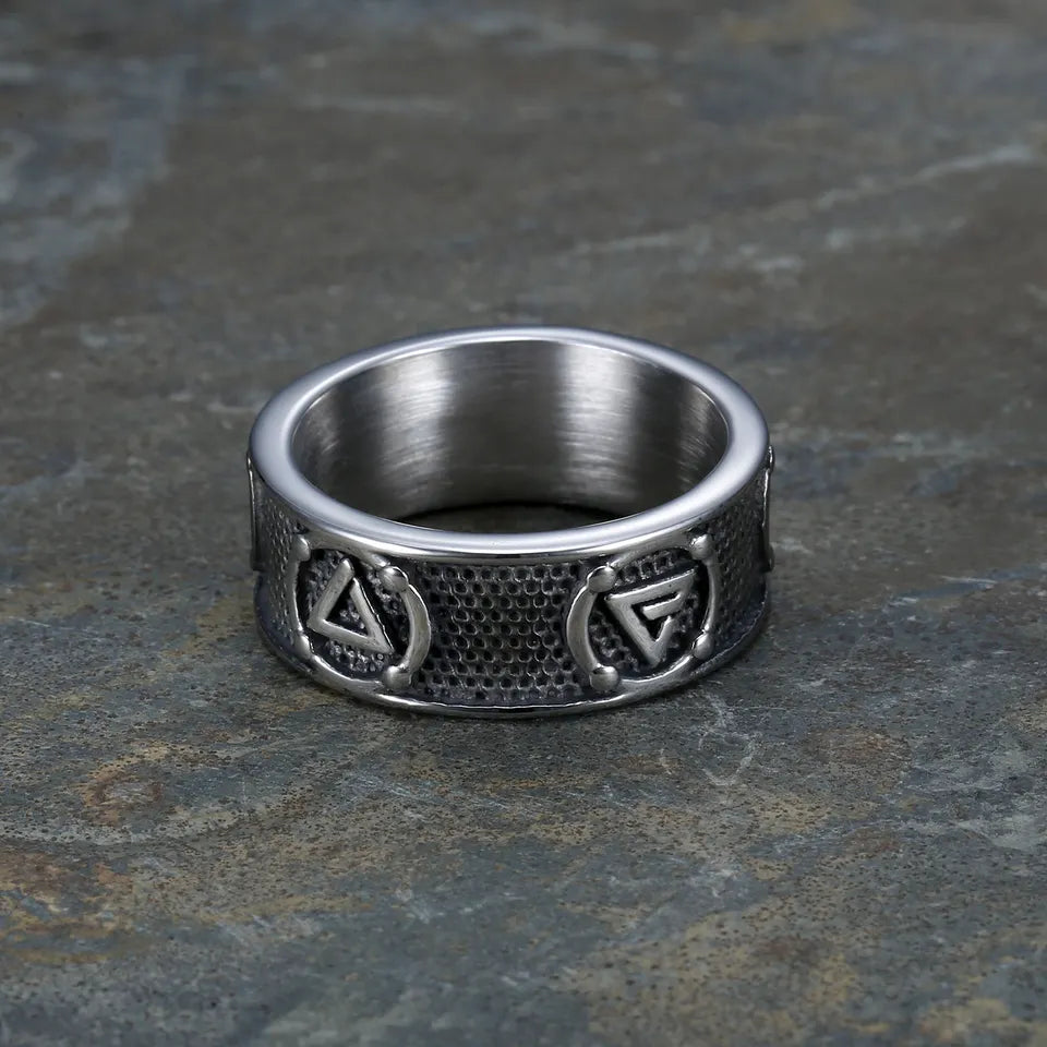 Witcher signs Ring
