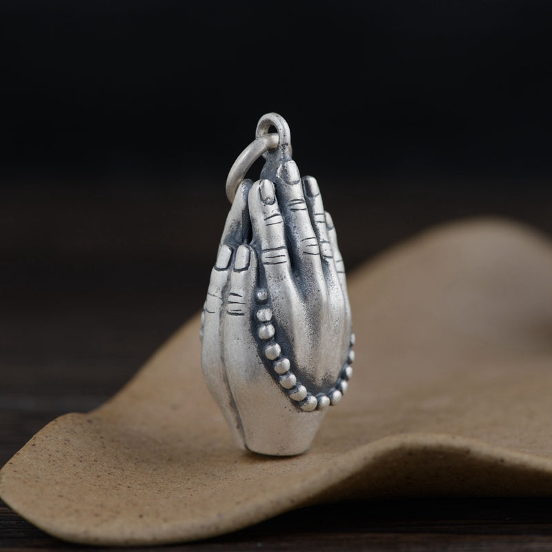 Ten Fingers in One National Necklace