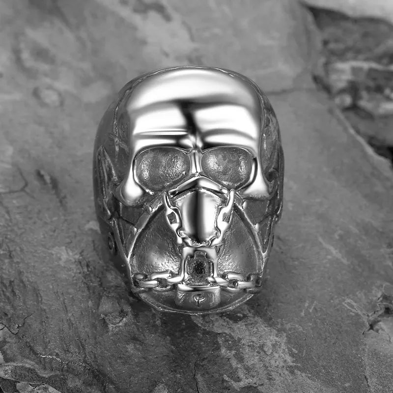 Skull chained & locked ring