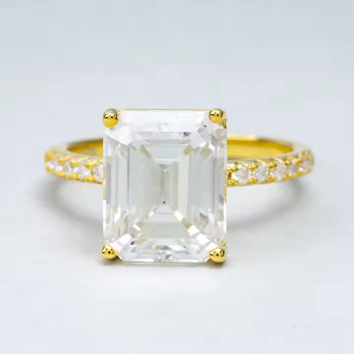 Classic Ring Design