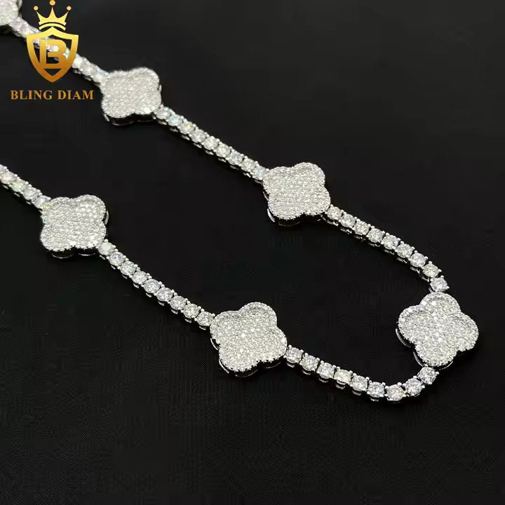 Moissanite Clover Necklace