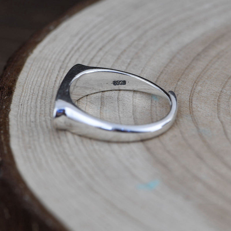 Geometric ring