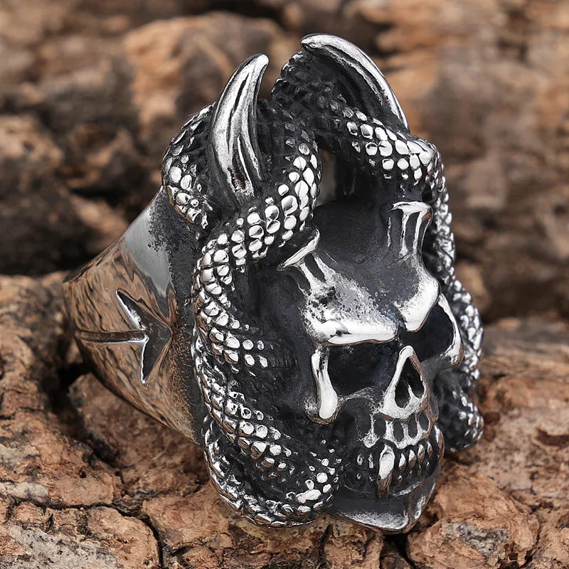 Snake vampire skull ring