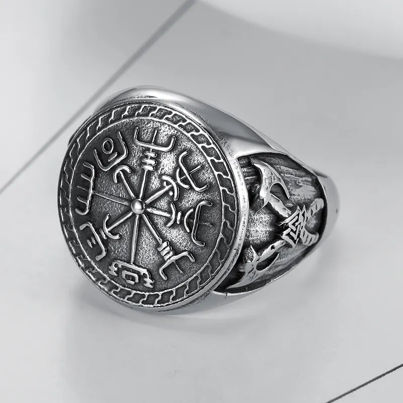 Vegvisir Compass Ring