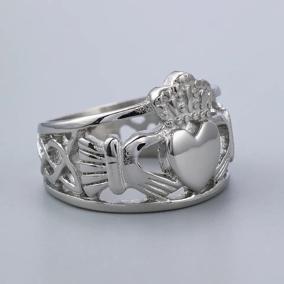 Irish Celtic Claddagh ring