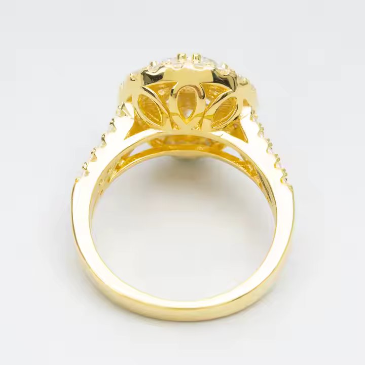 Vvs Moissanite Ring