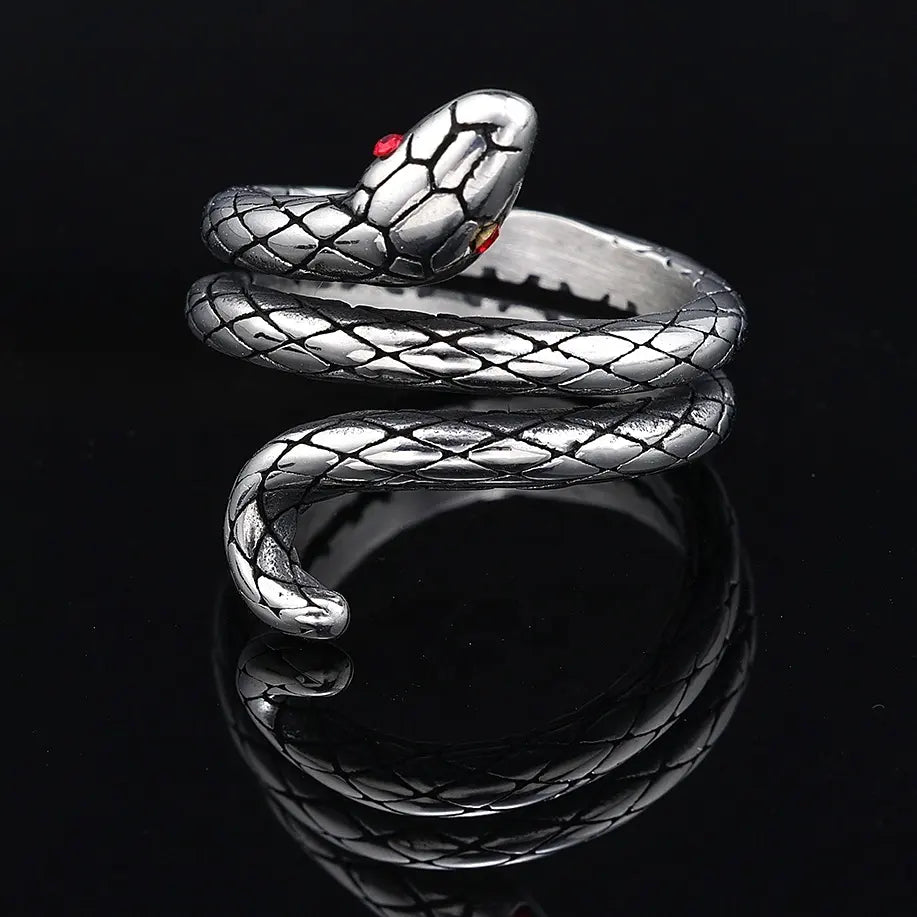Vivid Serpent Ring