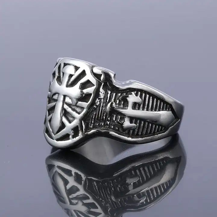Knight's Valor Ring