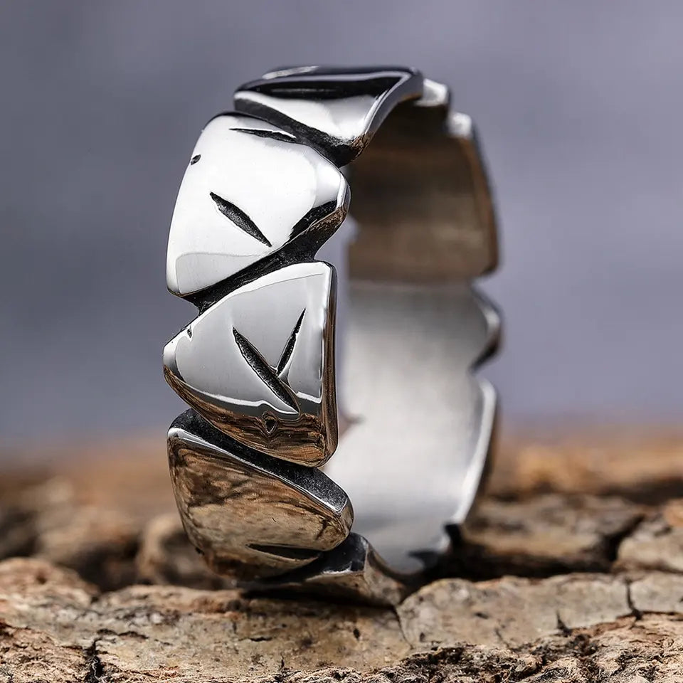 Simple Band Ring