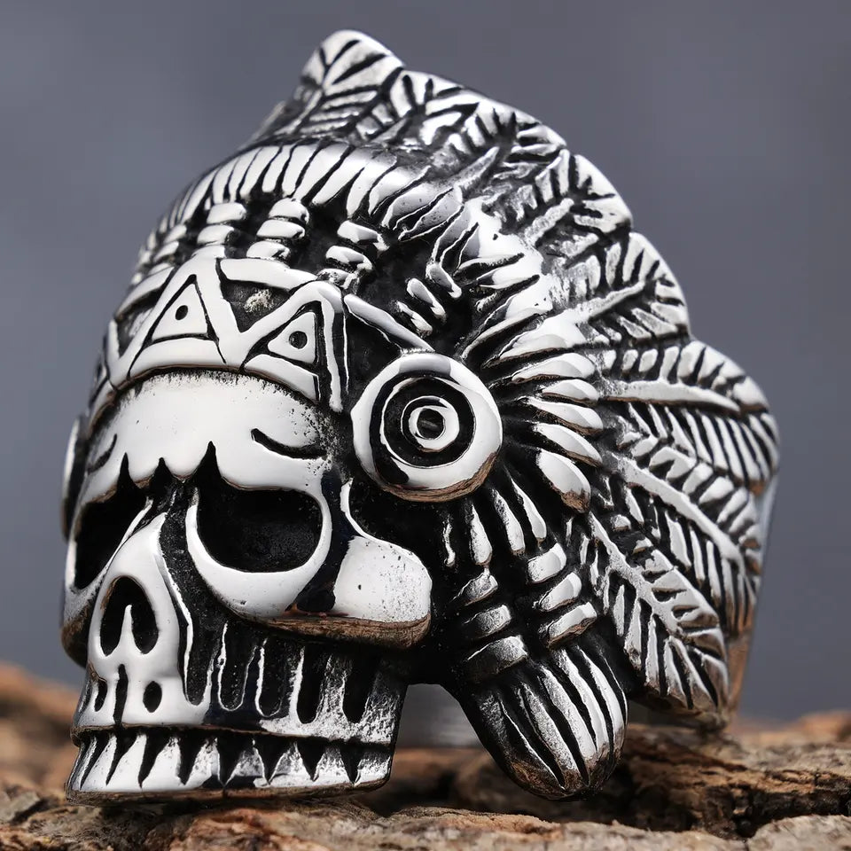 Bold Skull Ring