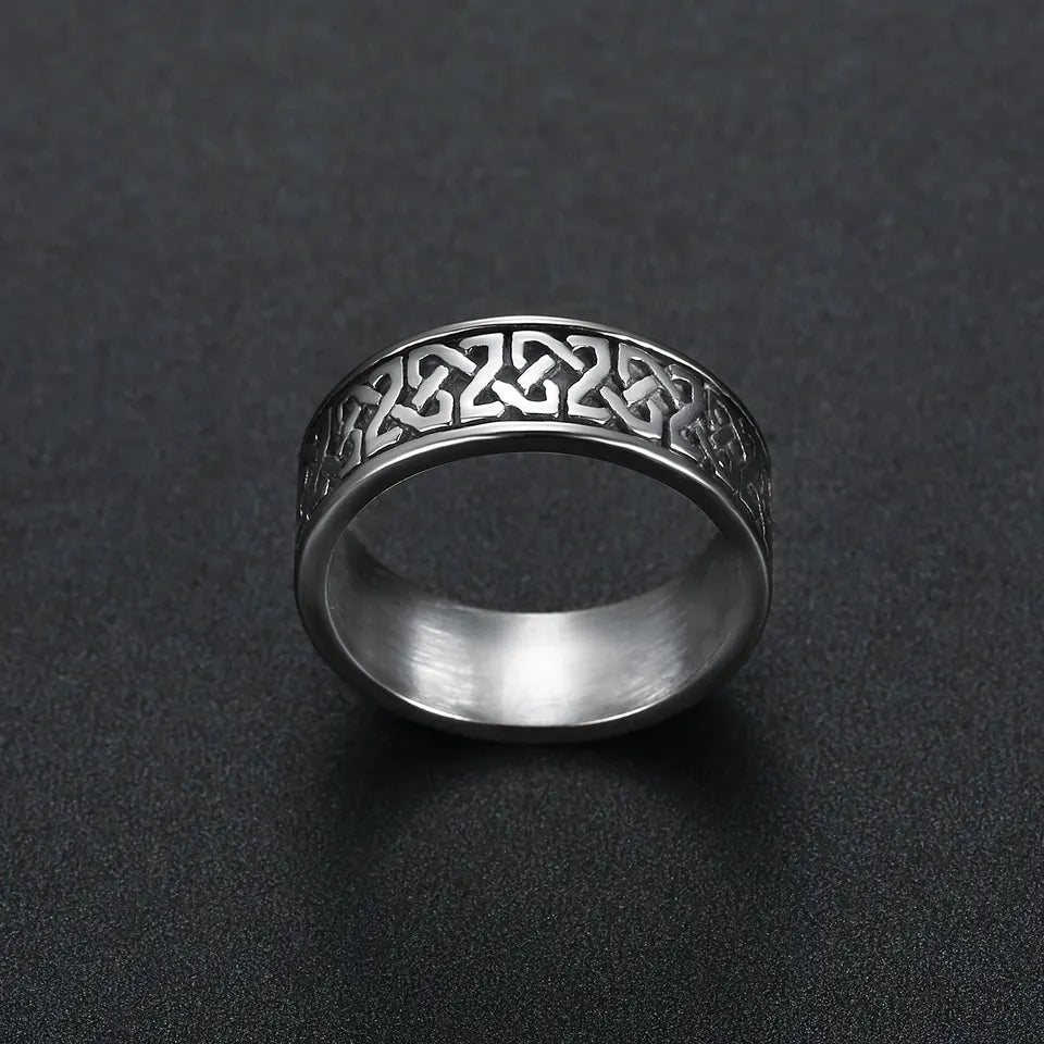 Nordic Knot Ring
