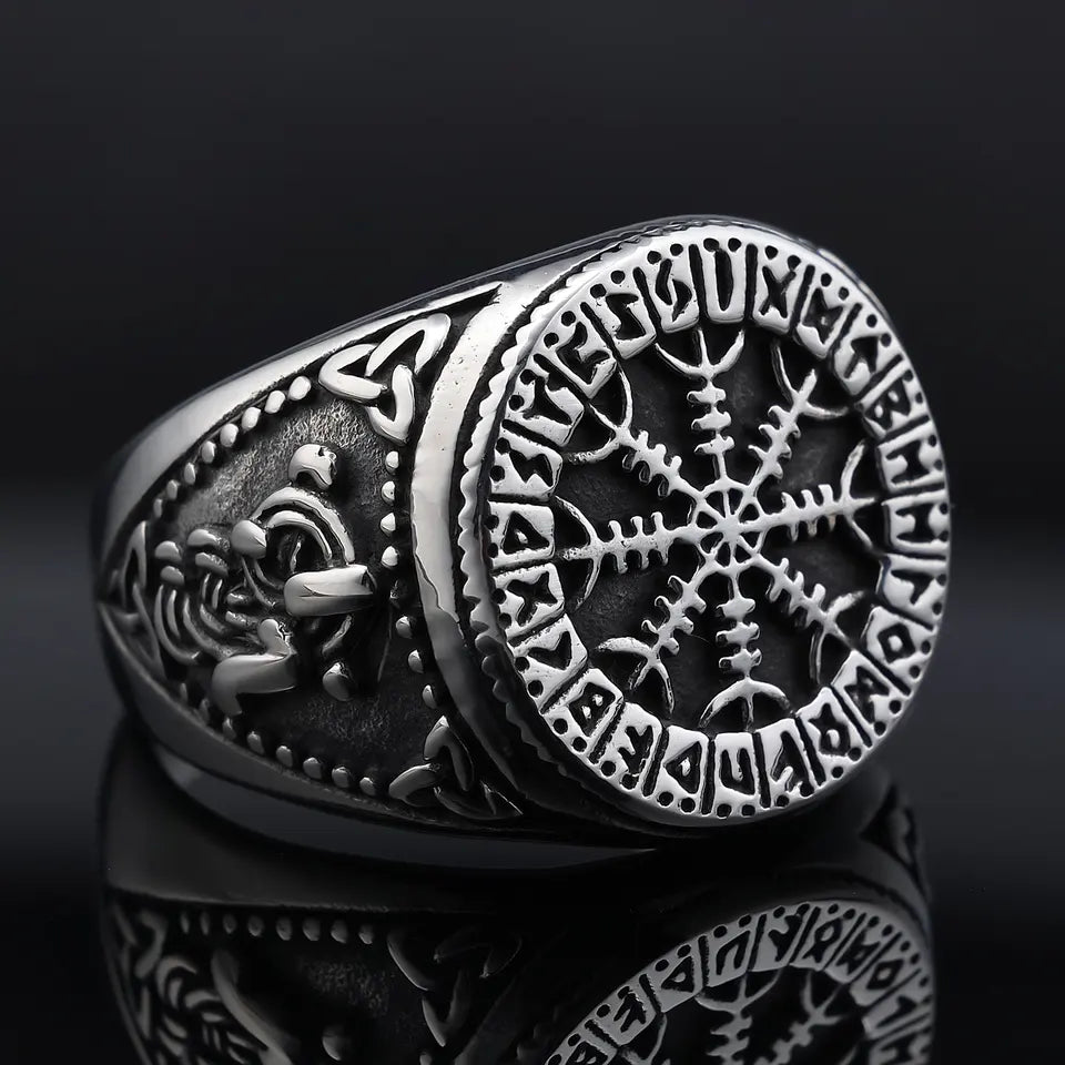 Vegvisir Compass Ring
