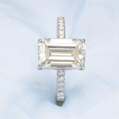 Classic Ring Design