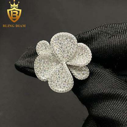 Flower-design moissanite ring
