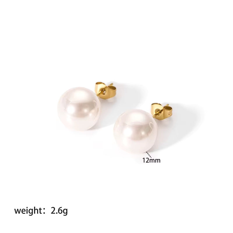 Shell Pearl Stud Earrings