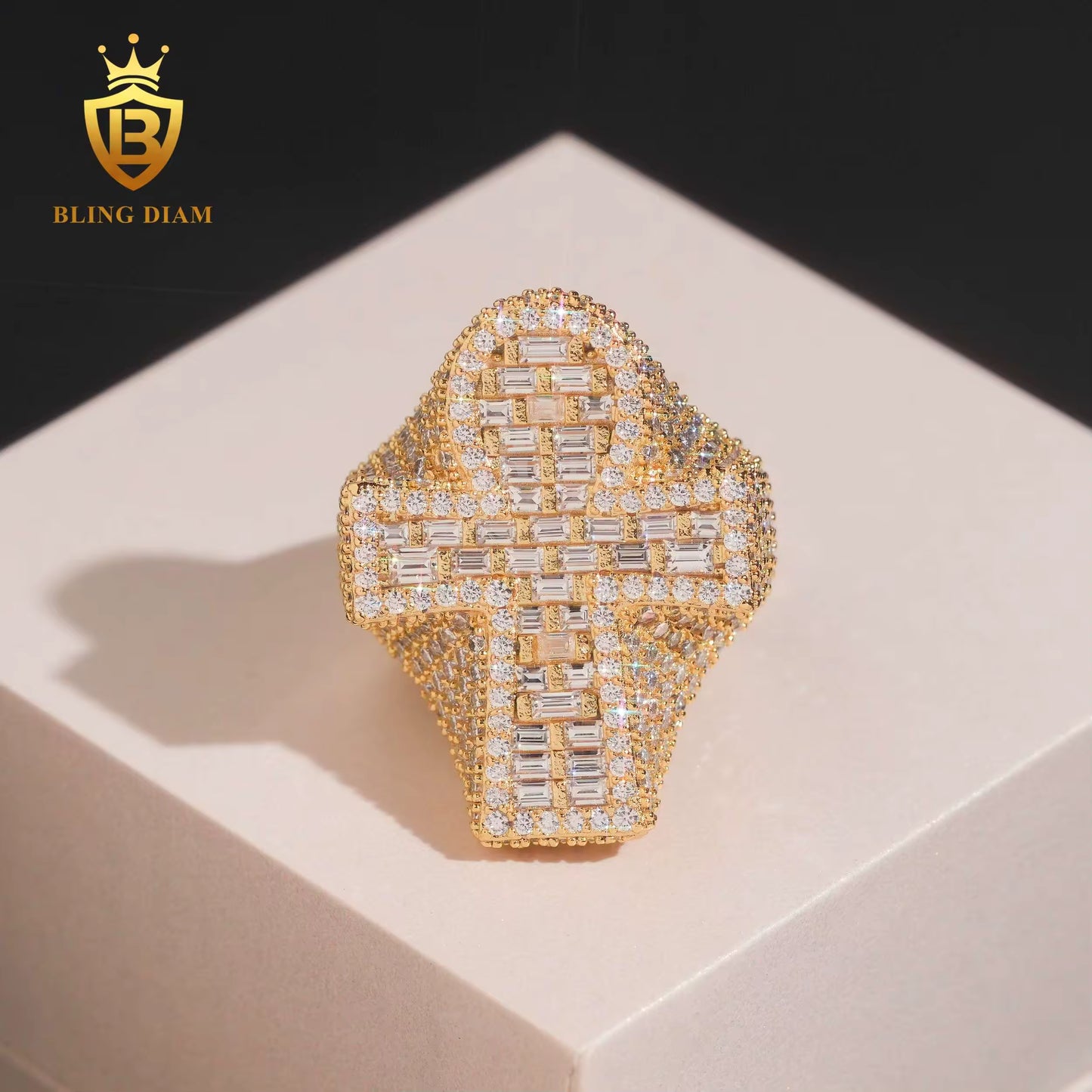 Cross design baguette-cut moissanite ring