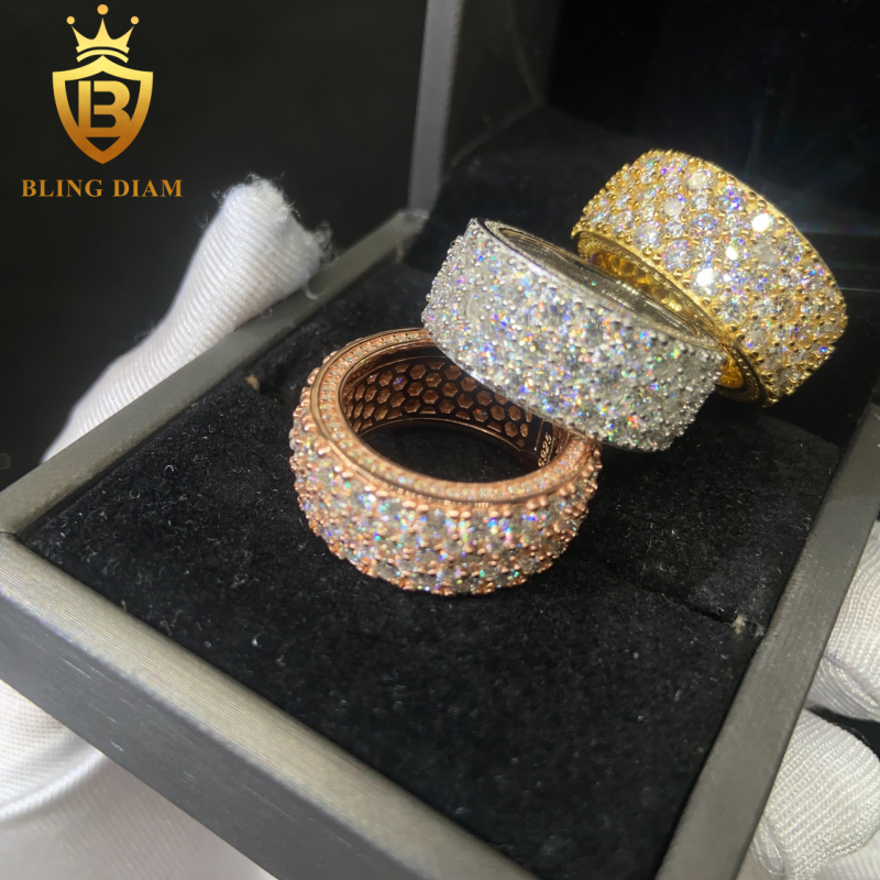 Iced-out men’s moissanite ring