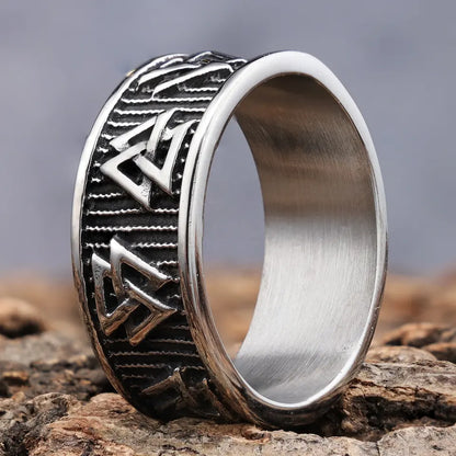 The Valknot ring