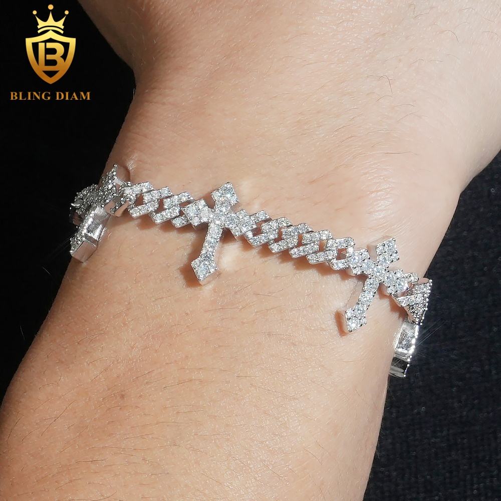 Cross Cuban Link Moissanite Bracelet